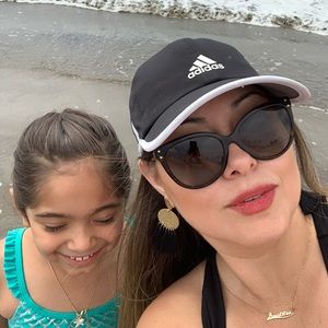 Meet your Posher, Lili